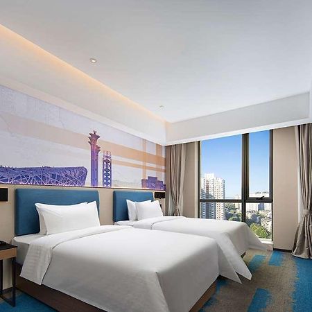 Отель Hampton By Hilton Beijing Wangjing Номер фото