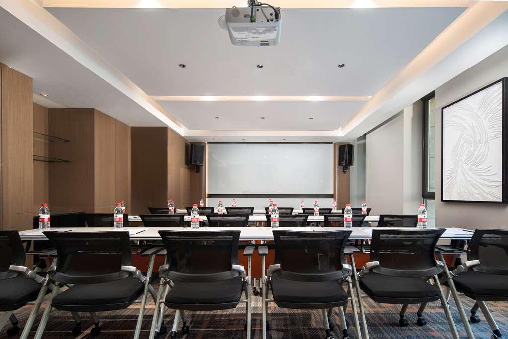 Отель Hampton By Hilton Beijing Wangjing Удобства фото