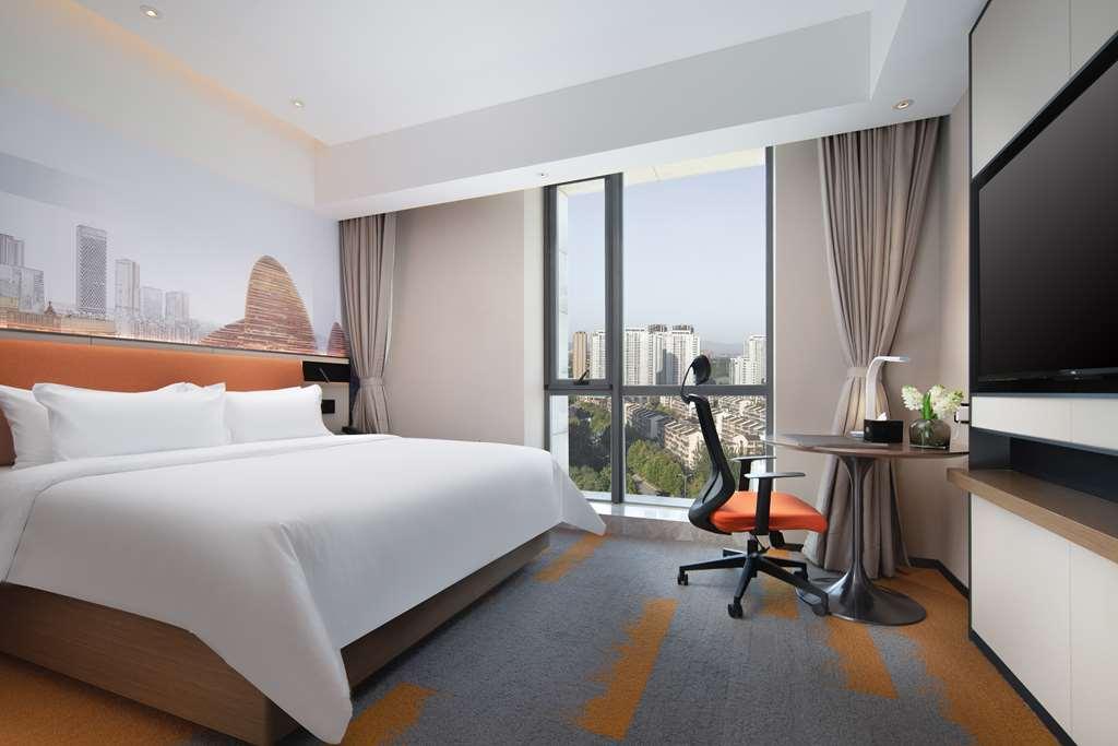 Отель Hampton By Hilton Beijing Wangjing Номер фото